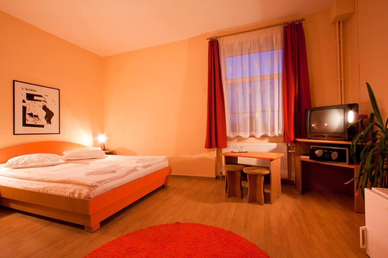 Filo Hotel Gheorgheni  Exteriör bild