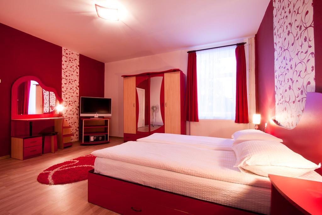 Filo Hotel Gheorgheni  Exteriör bild