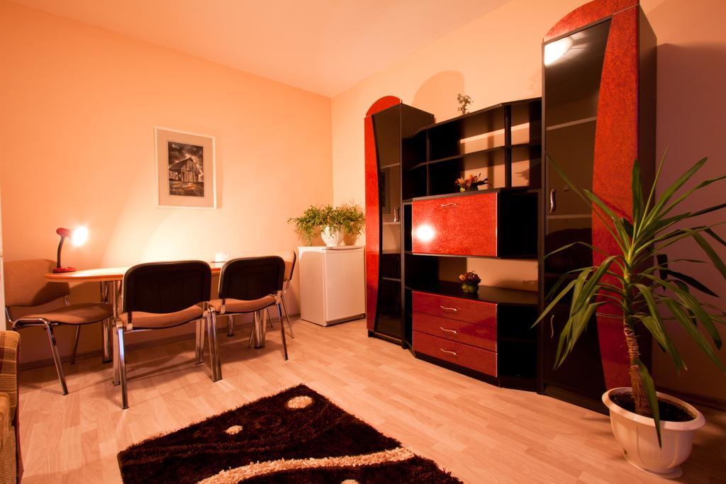 Filo Hotel Gheorgheni  Exteriör bild